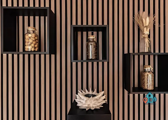 Апартаменты Bright King With Shared Bathroom At Zuid *